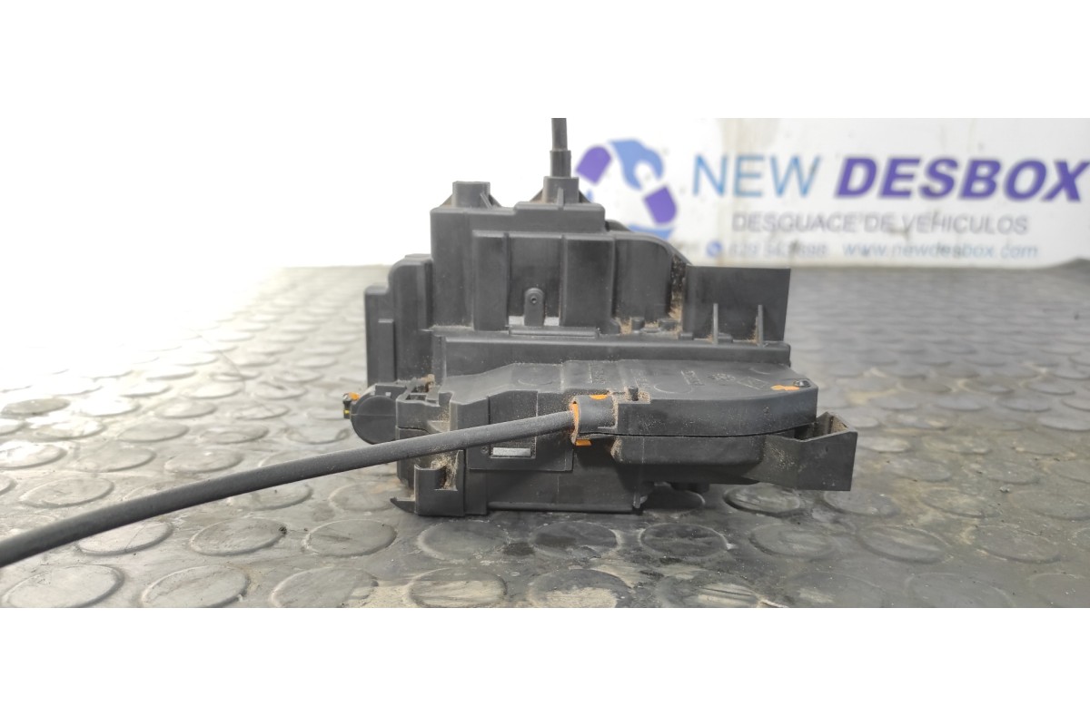 Recambio de cerradura puerta delantera derecha para opel movano b kasten/combi hka l2h2 3,3t doka referencia OEM IAM 805020009RF