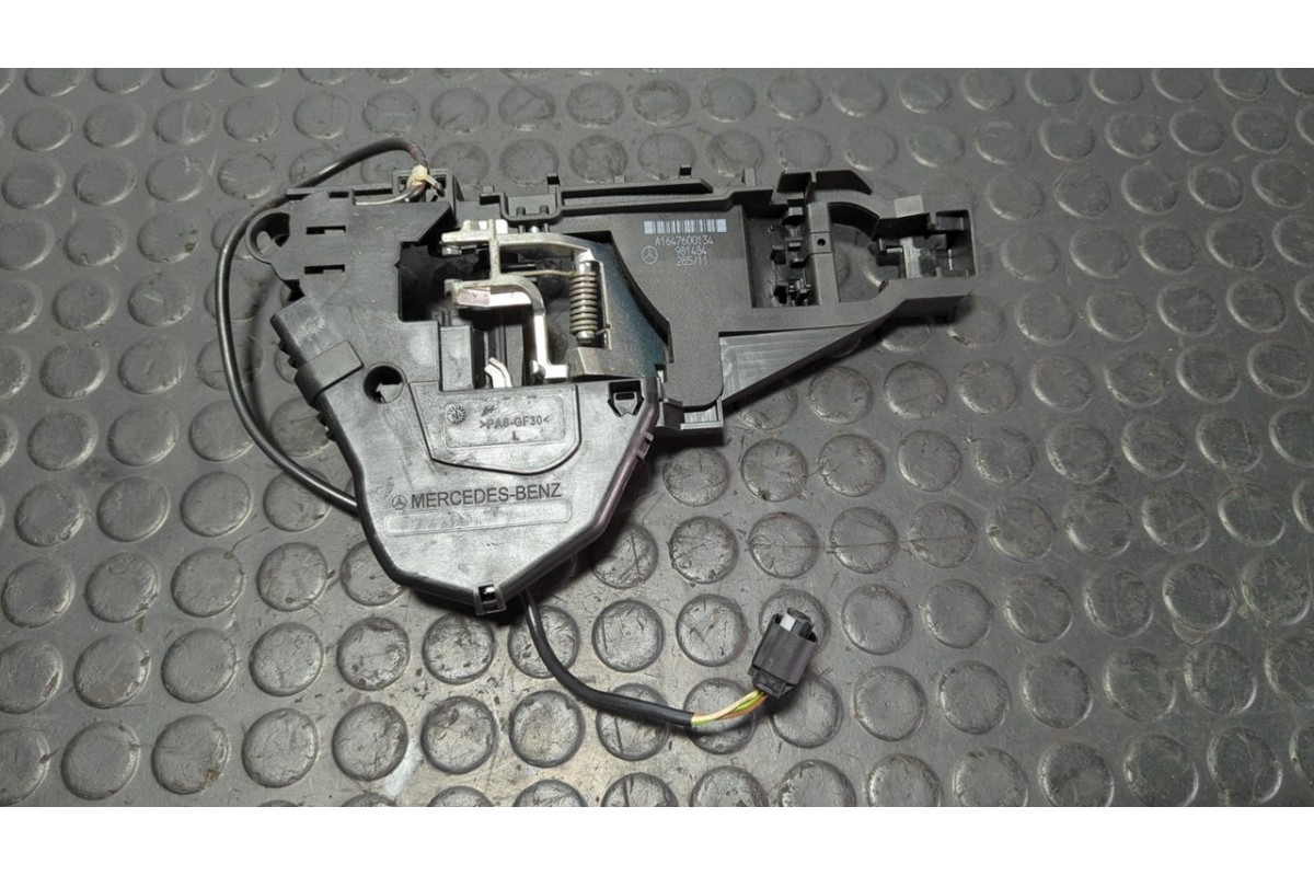 Recambio de soporte maneta delantera izquierda para mercedes-benz clase m (w164) 280 / 300 cdi (164.120) referencia OEM IAM A164