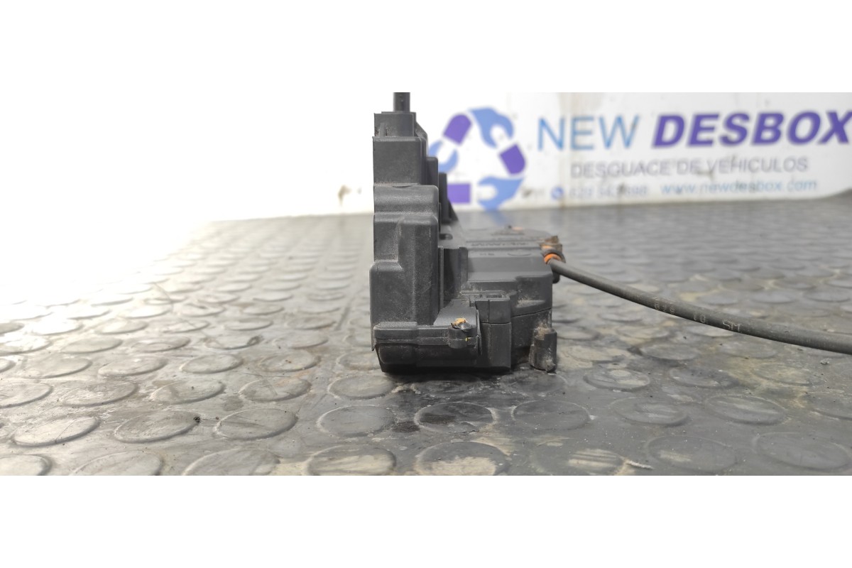 Recambio de cerradura puerta delantera derecha para opel movano b kasten/combi hka l2h2 3,3t doka referencia OEM IAM 805020009RF