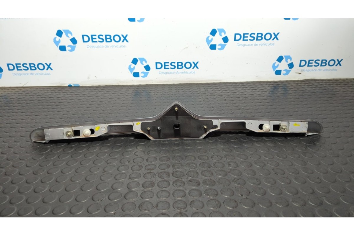 Recambio de maneta exterior porton para citroen xsara berlina 1.6 16v cat (nfu / tu5jp4) referencia OEM IAM 9636077077  