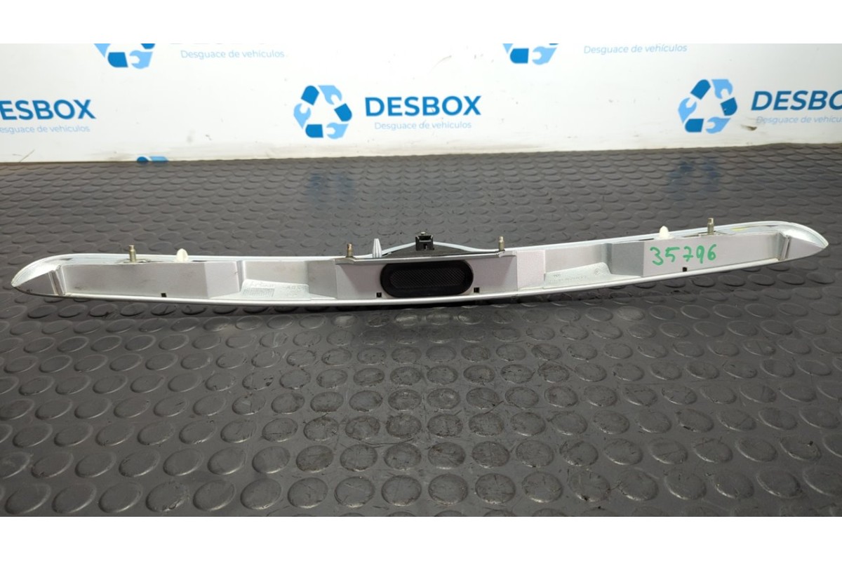 Recambio de maneta exterior porton para citroen xsara berlina 1.6 16v cat (nfu / tu5jp4) referencia OEM IAM 9636077077  