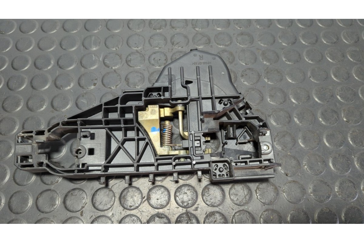 Recambio de soporte maneta delantera derecha para mercedes-benz clase m (w164) 280 / 300 cdi (164.120) referencia OEM IAM A16476