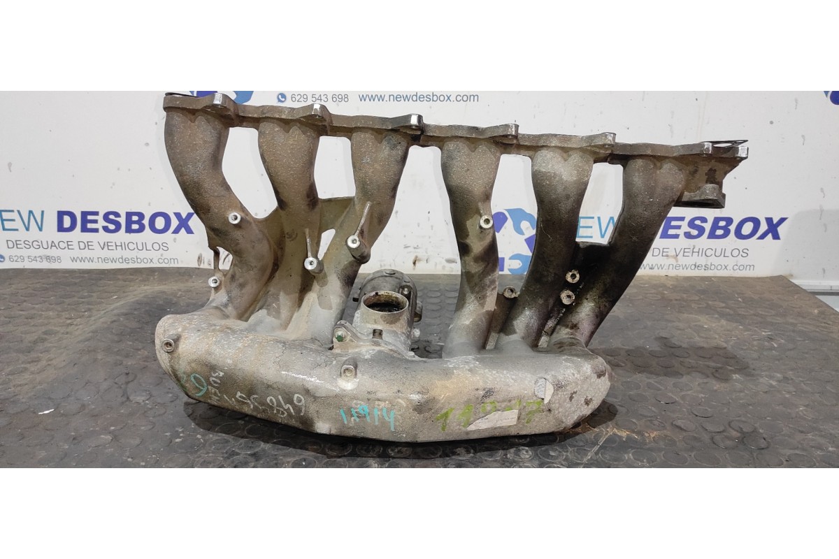 Recambio de colector admision para mercedes-benz clase e (w211) berlina 3.2 cdi cat referencia OEM IAM A6130900737  