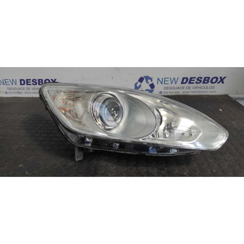 Recambio de faro derecho para ford grand c-max titanium referencia OEM IAM AM5113D154AF  