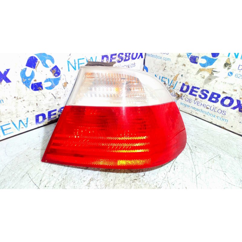 Recambio de piloto trasero derecho para bmw serie 3 berlina (e46) 2.2 24v cat referencia OEM IAM 257022R  