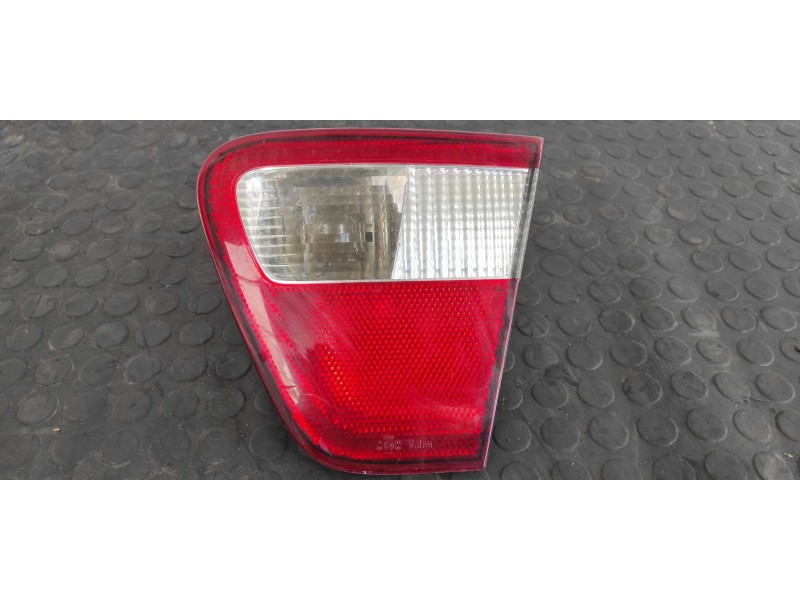 Recambio de piloto porton derecho para seat cordoba berlina (6k2) 1.4 referencia OEM IAM 6K5945092F  