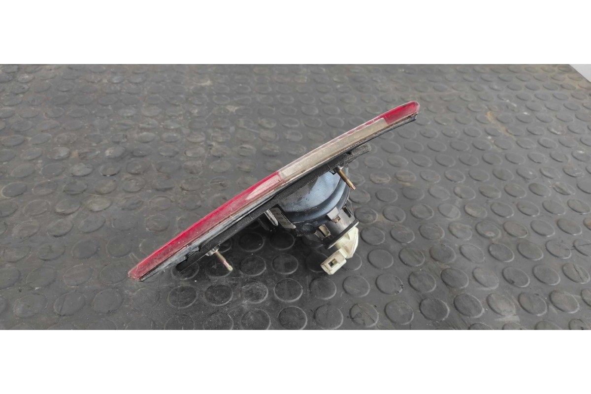 Recambio de piloto porton derecho para seat cordoba berlina (6k2) 1.4 referencia OEM IAM 6K5945092F  