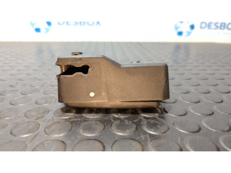 Recambio de maneta interior delantera derecha para ford transit, caja abierta 86/92 2.4 diesel referencia OEM IAM ABA22600AB  
