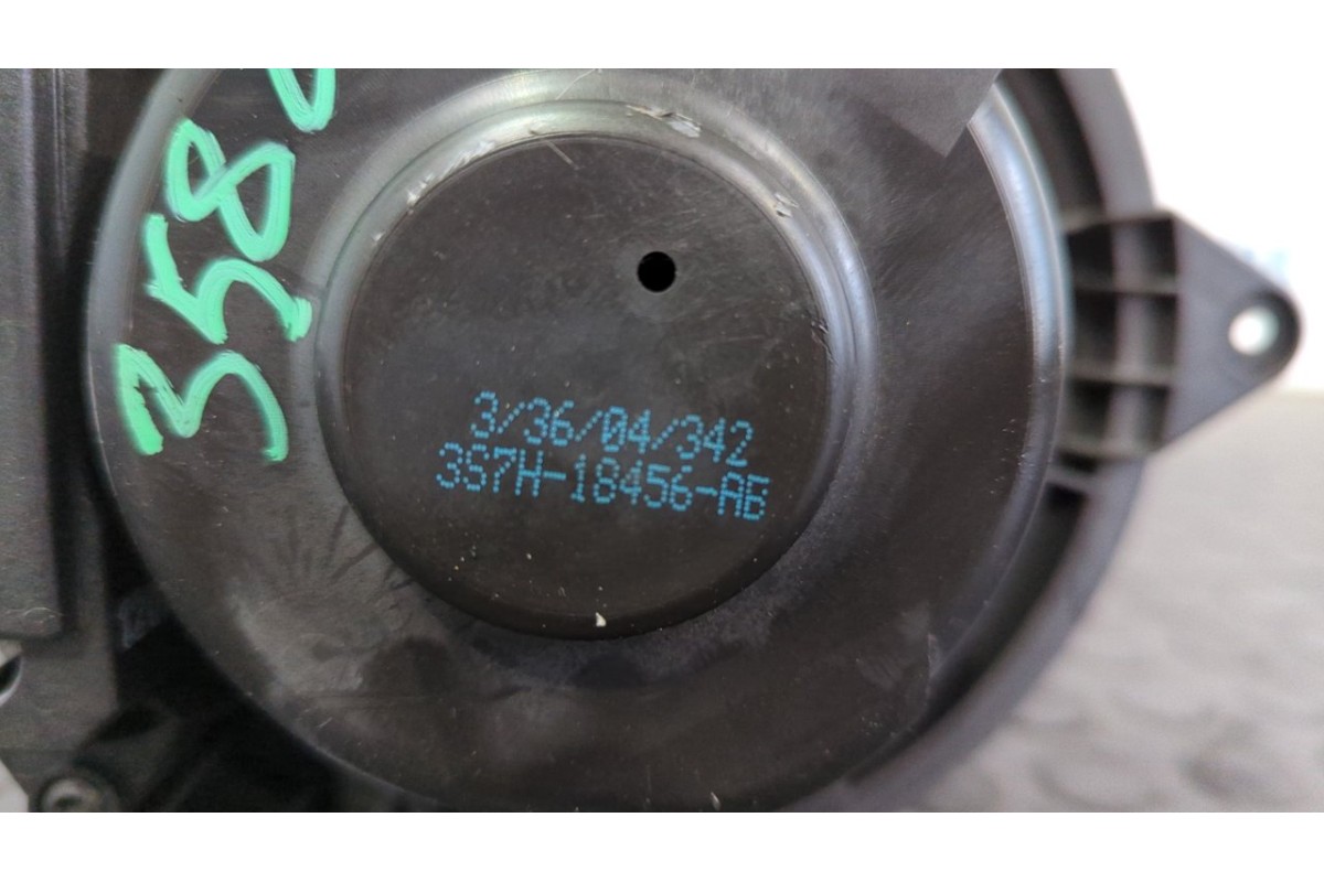 Recambio de motor calefaccion para ford focus berlina (cak) 1.8 tddi turbodiesel cat referencia OEM IAM 3S7H18456AB  