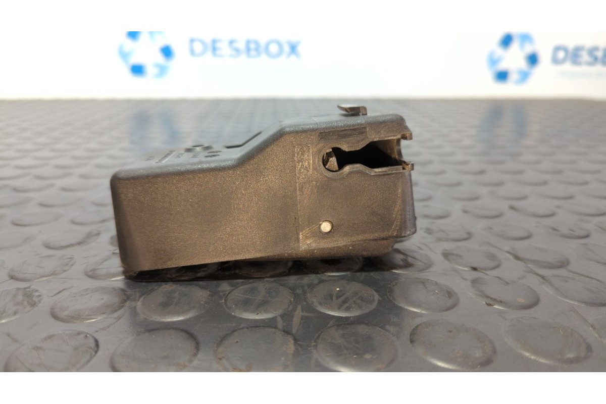 Recambio de maneta interior delantera izquierda para ford transit, caja abierta 86/92 2.4 diesel referencia OEM IAM ABA22601AB  