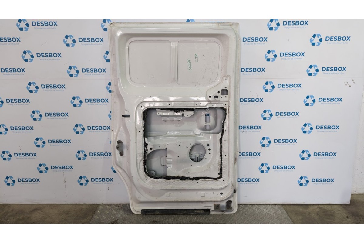 Recambio de puerta lateral corredera izquierda para nissan nv 200 (m20) kasten comfort referencia OEM IAM   