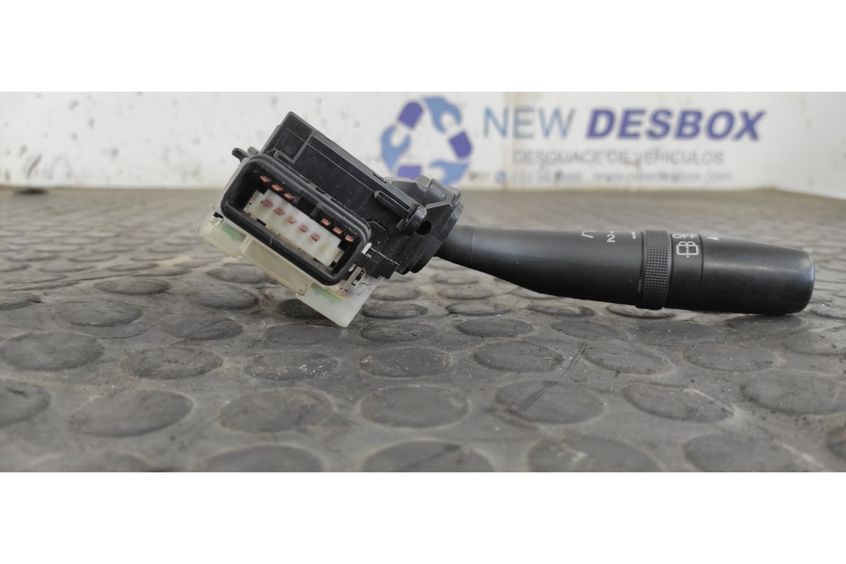 Recambio de mando limpia para mazda 6 berlina (gg) 2.0 crtd 136 active (4-ptas.) referencia OEM IAM 17B122  