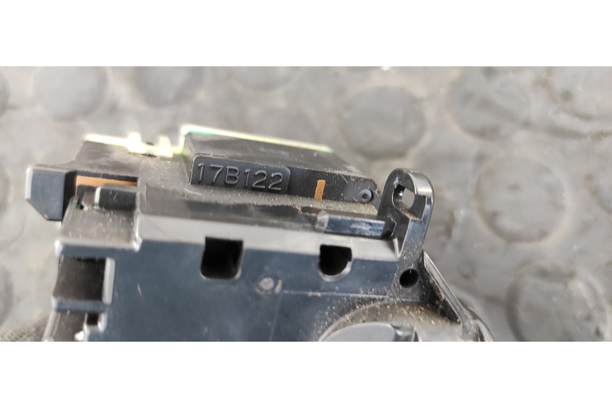 Recambio de mando limpia para mazda 6 berlina (gg) 2.0 crtd 136 active (4-ptas.) referencia OEM IAM 17B122  