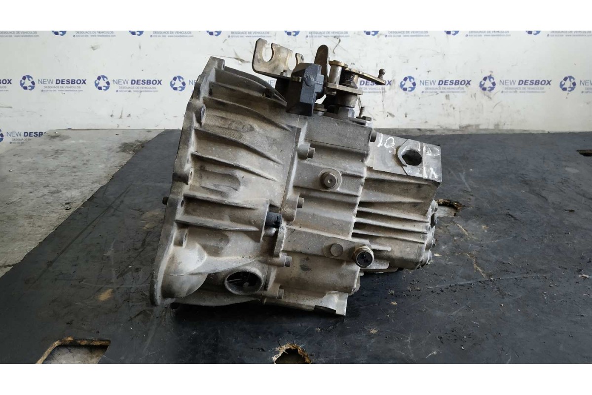 Recambio de caja cambios para mercedes-benz vito (w638) caja cerrada 2.2 16v cdi turbodiesel cat referencia OEM IAM A6382601900 
