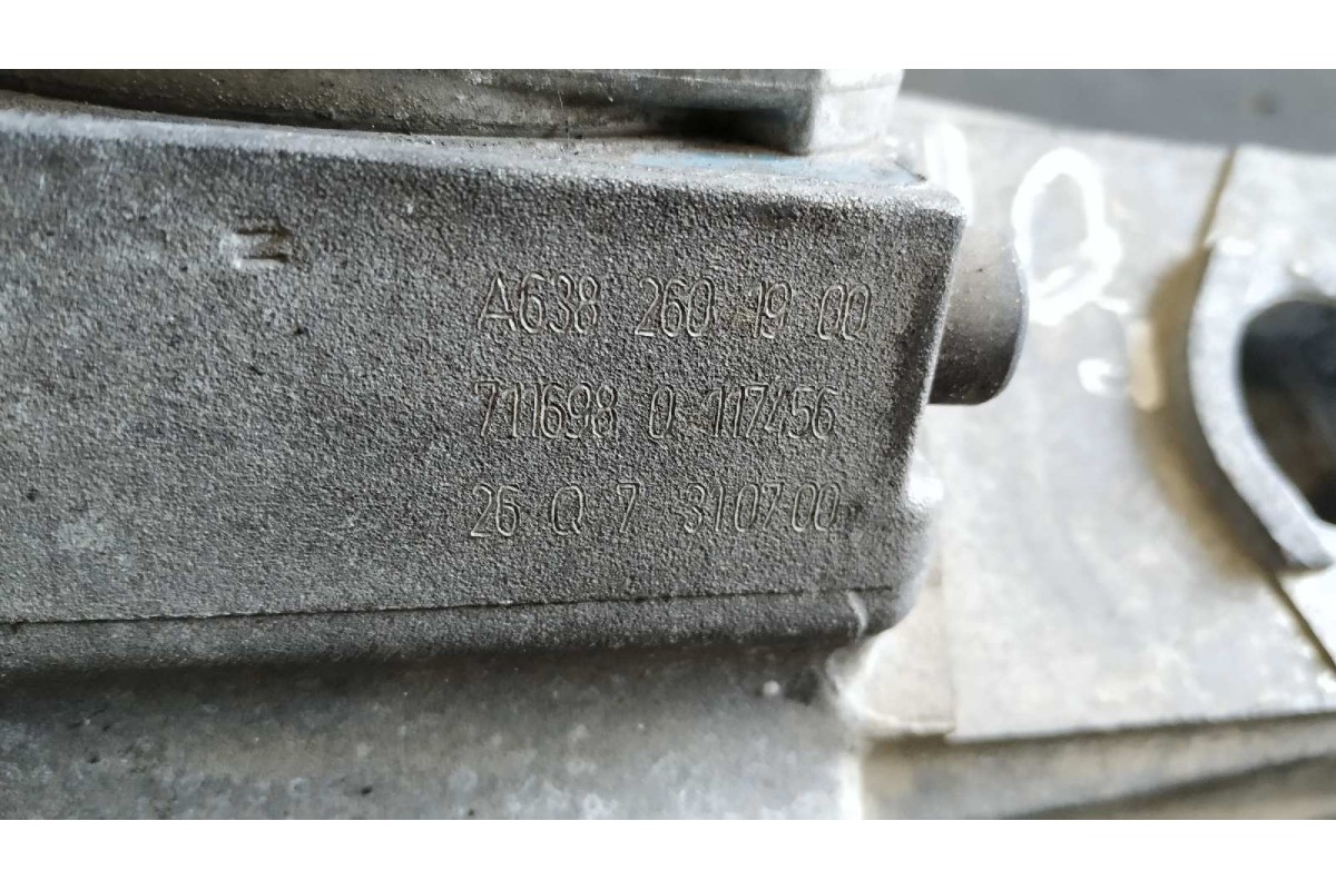 Recambio de caja cambios para mercedes-benz vito (w638) caja cerrada 2.2 16v cdi turbodiesel cat referencia OEM IAM A6382601900 