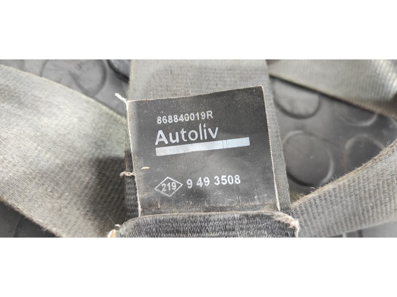 Recambio de cinturon delantero derecho para opel movano b kasten/combi hka l2h2 3,3t doka referencia OEM IAM 868840019R  