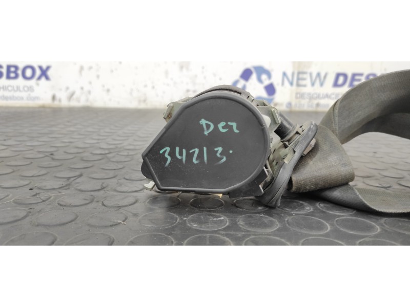 Recambio de cinturon delantero derecho para opel movano b kasten/combi hka l2h2 3,3t doka referencia OEM IAM 868840019R  