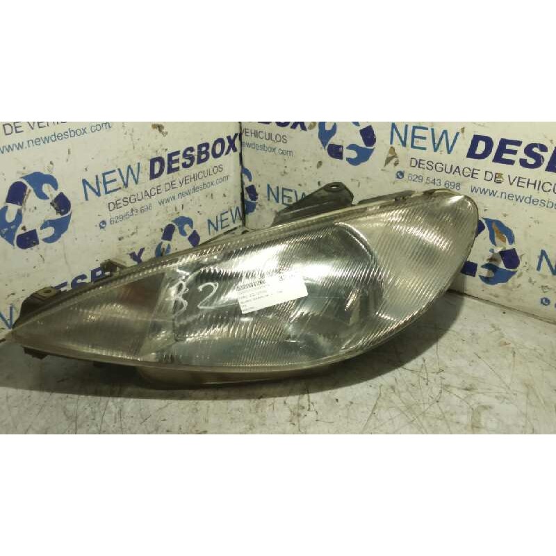 Recambio de faro izquierdo para peugeot 206 berlina 1.4 referencia OEM IAM 89002769  