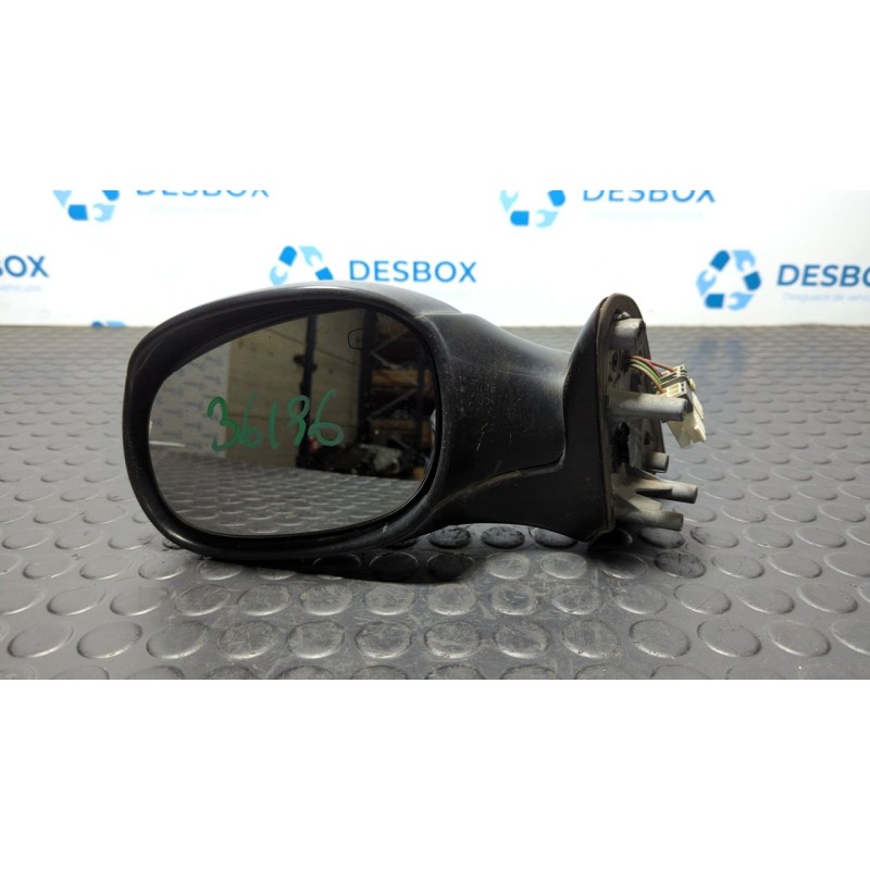 Recambio de retrovisor izquierdo para citroen xsara picasso 2.0 hdi referencia OEM IAM 017003  