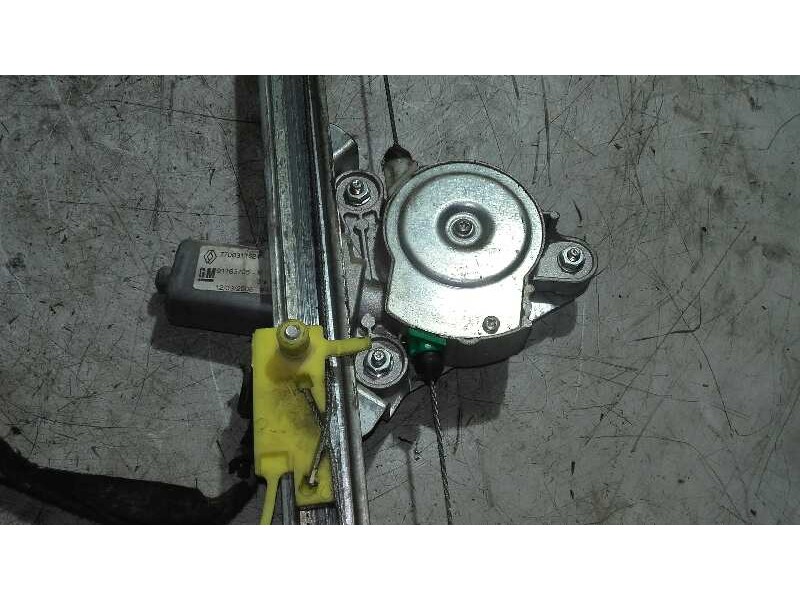 Recambio de elevalunas delantero derecho para nissan primastar (x83) 1.9 dci diesel cat referencia OEM IAM 7700311821-F  