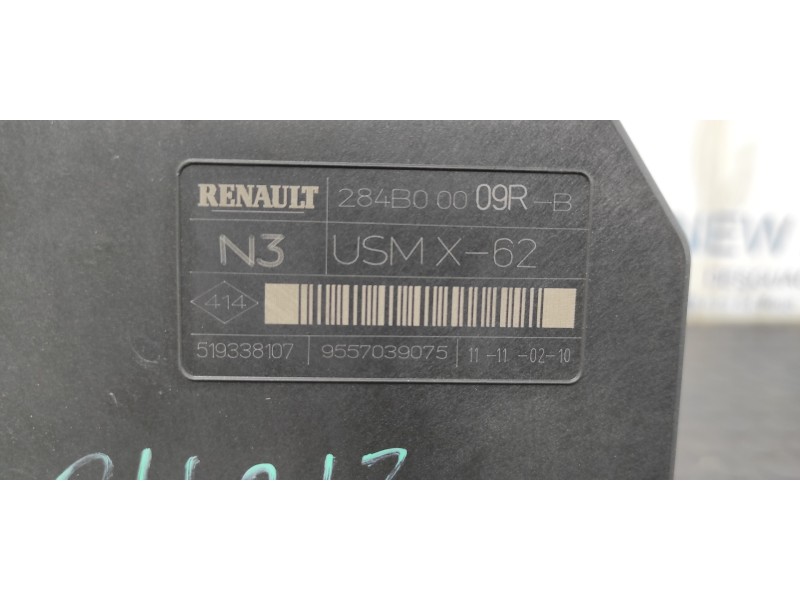 Recambio de caja reles / fusibles para opel movano b kasten/combi hka l2h2 3,3t doka referencia OEM IAM 284B00009RB  