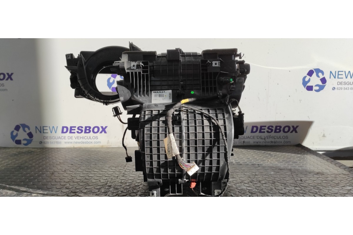 Recambio de calefaccion entera normal para opel movano b kasten/combi hka l2h2 3,3t doka referencia OEM IAM 272700034R  