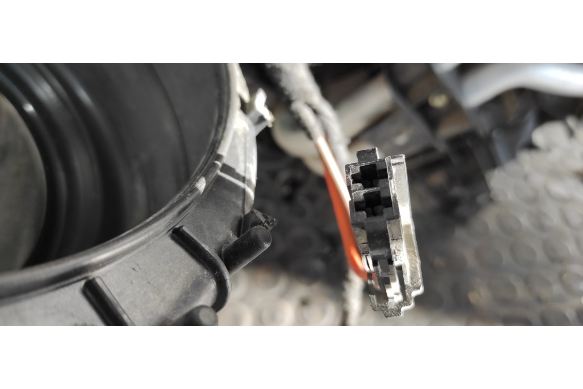 Recambio de calefaccion entera normal para opel movano b kasten/combi hka l2h2 3,3t doka referencia OEM IAM 272700034R  