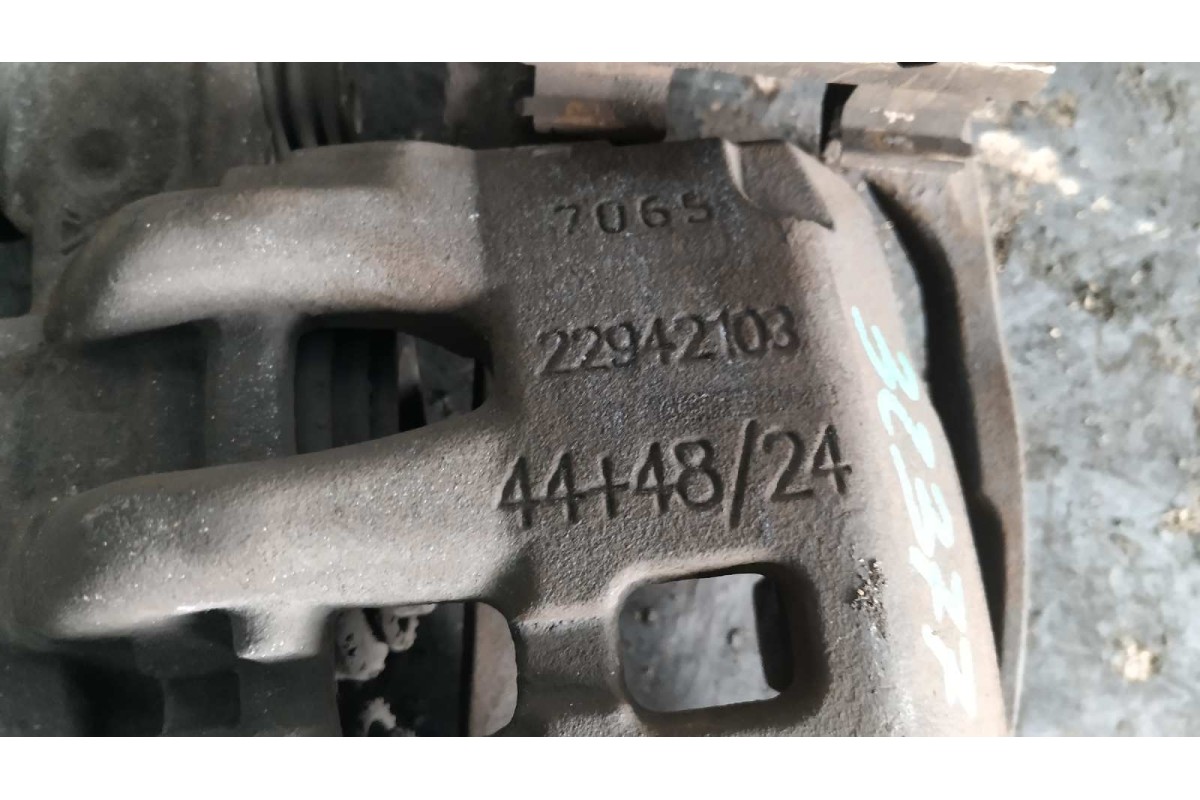 Recambio de pinza de freno delantera derecha para citroen jumper caja abierta (06.2006 =>) 2.2 hdi cat referencia OEM IAM 229421