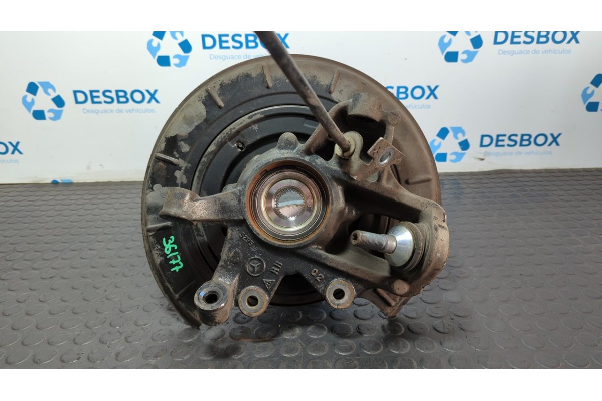 Recambio de mangueta trasera derecha para mercedes-benz clase m (w164) 280 / 300 cdi (164.120) referencia OEM IAM 5295  