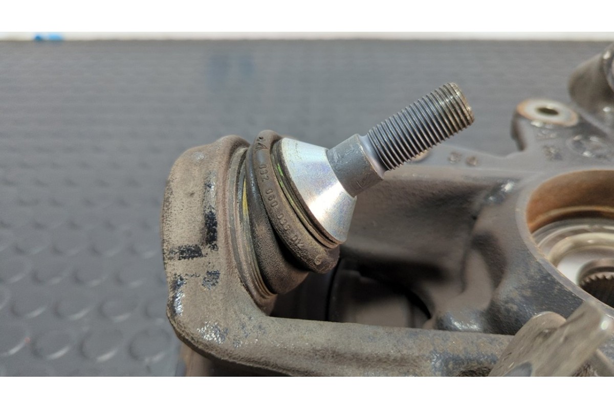 Recambio de mangueta trasera derecha para mercedes-benz clase m (w164) 280 / 300 cdi (164.120) referencia OEM IAM 5295  