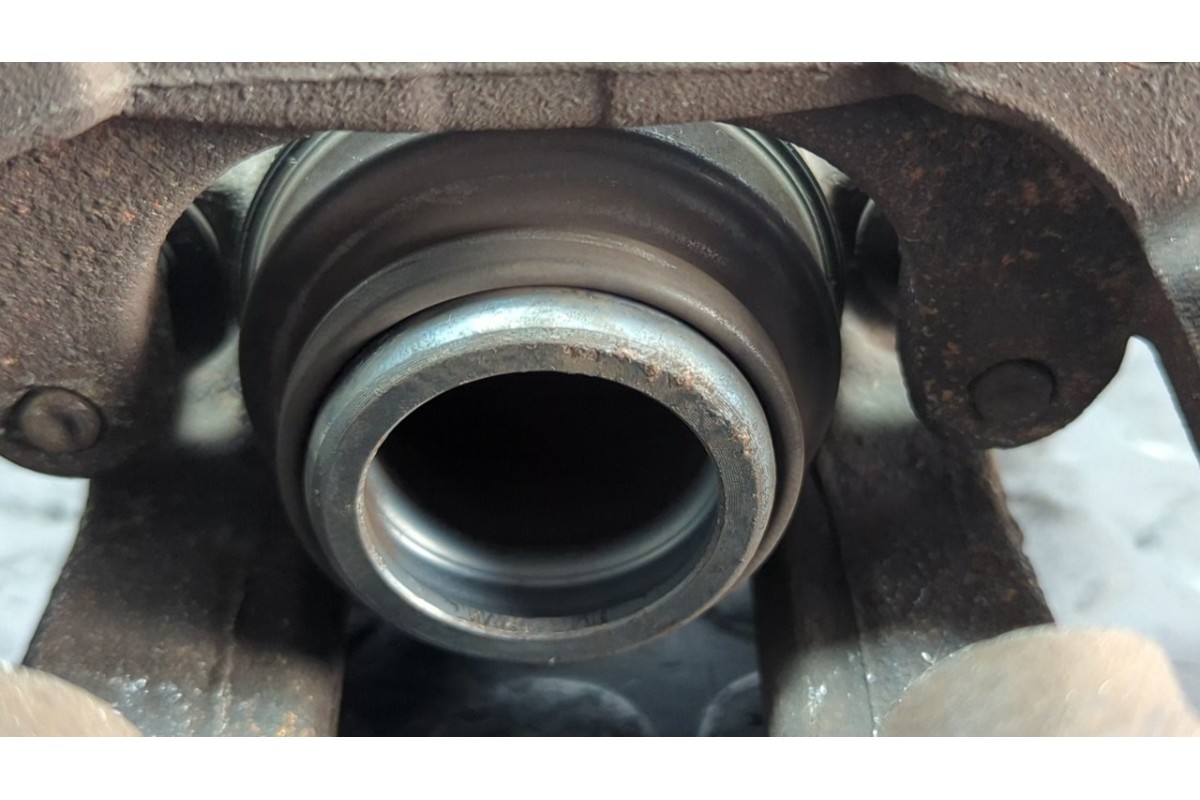 Recambio de pinza de freno trasera derecha para mercedes-benz clase m (w164) 280 / 300 cdi (164.120) referencia OEM IAM ATE40  