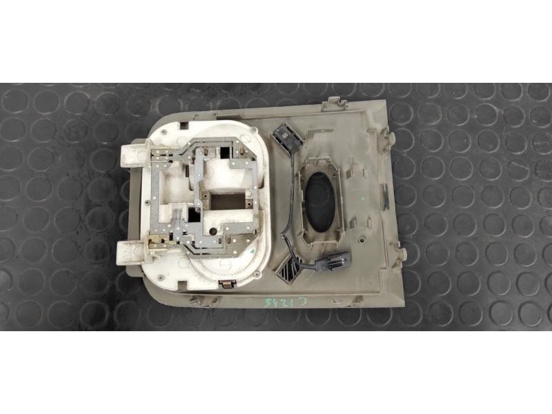 Recambio de luz interior para opel movano b kasten/combi hka l2h2 3,3t doka referencia OEM IAM 264300010R  