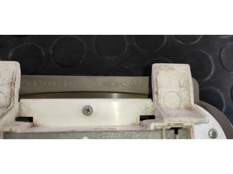 Recambio de luz interior para opel movano b kasten/combi hka l2h2 3,3t doka referencia OEM IAM 264300010R  