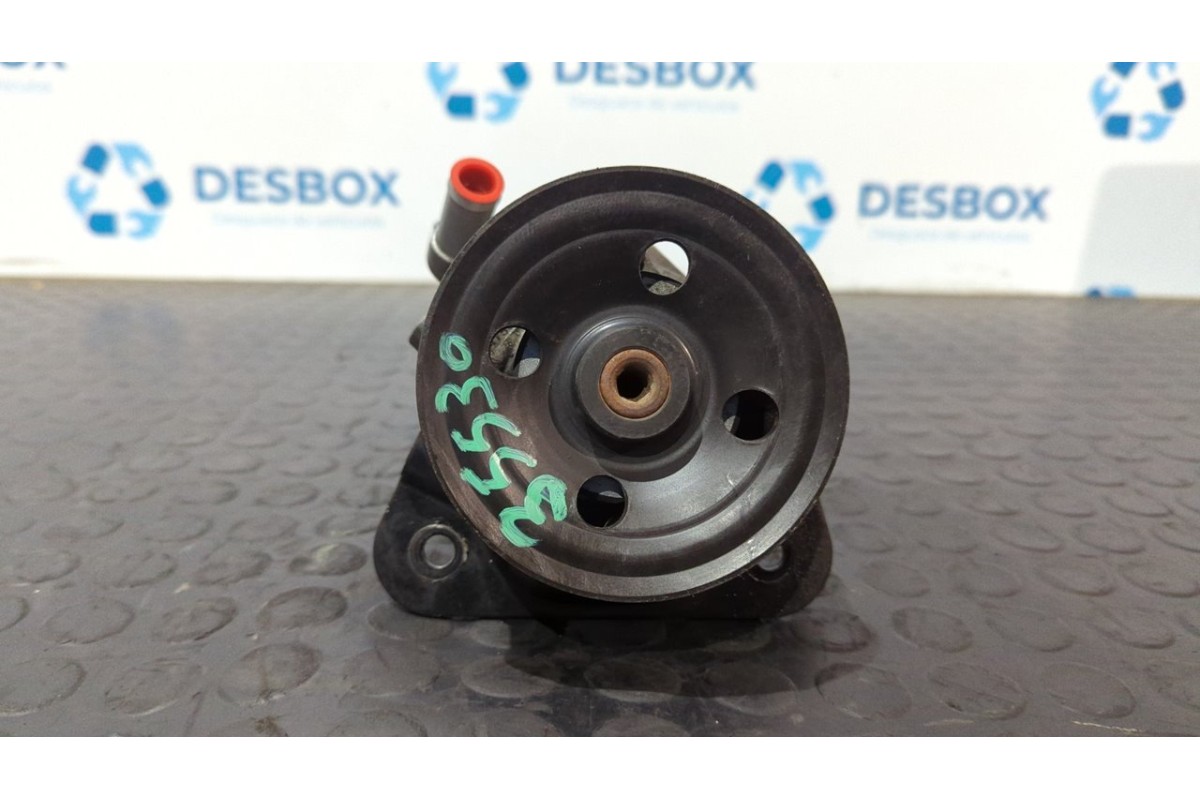 Recambio de bomba direccion para land rover range rover sport v8 td edition 60 yrs referencia OEM IAM 7H323A696AB  