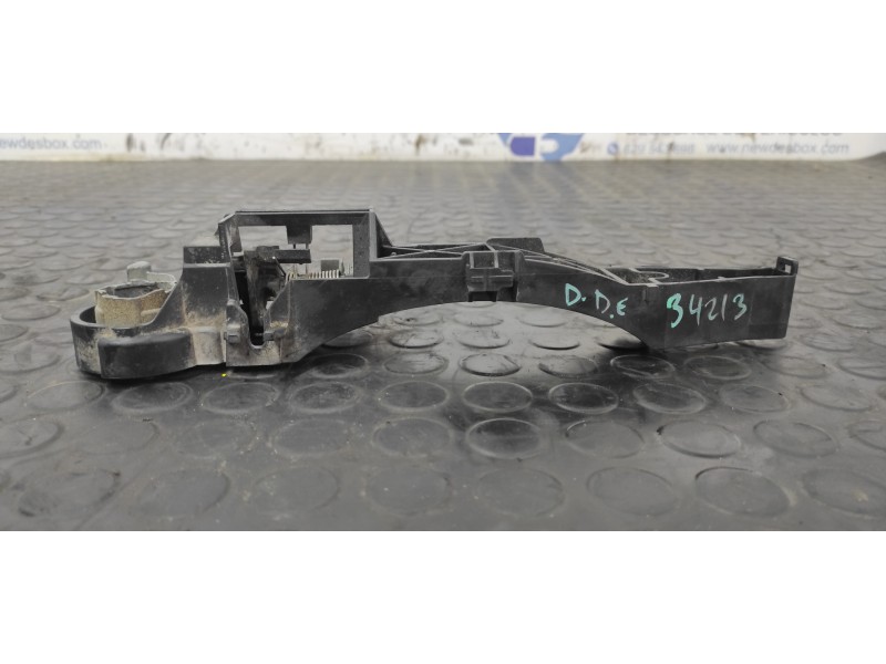 Recambio de maneta delantera derecha para opel movano b kasten/combi hka l2h2 3,3t doka referencia OEM IAM 806064414R  