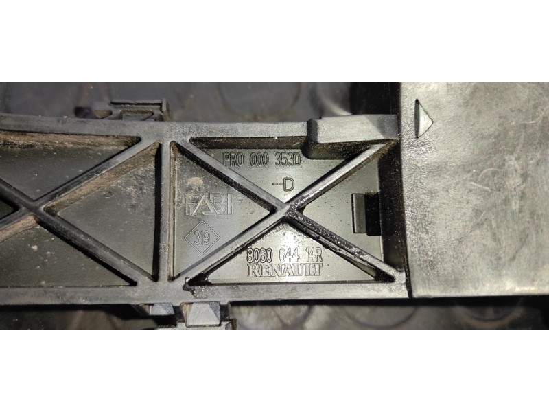 Recambio de maneta delantera derecha para opel movano b kasten/combi hka l2h2 3,3t doka referencia OEM IAM 806064414R  