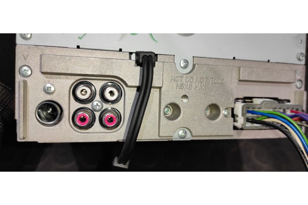 Recambio de sistema audio / radio cd para kia sportage concept referencia OEM IAM LACM5651EK  