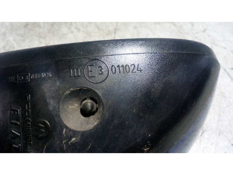Recambio de retrovisor derecho para fiat grande punto (199) 1.3 16v jtd cat referencia OEM IAM 011024  