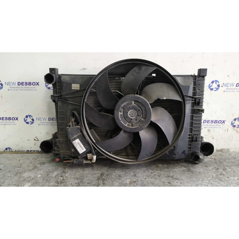 Recambio de radiador agua para mercedes-benz clase c (w203) berlina 1.8 cat referencia OEM IAM A2035000603  