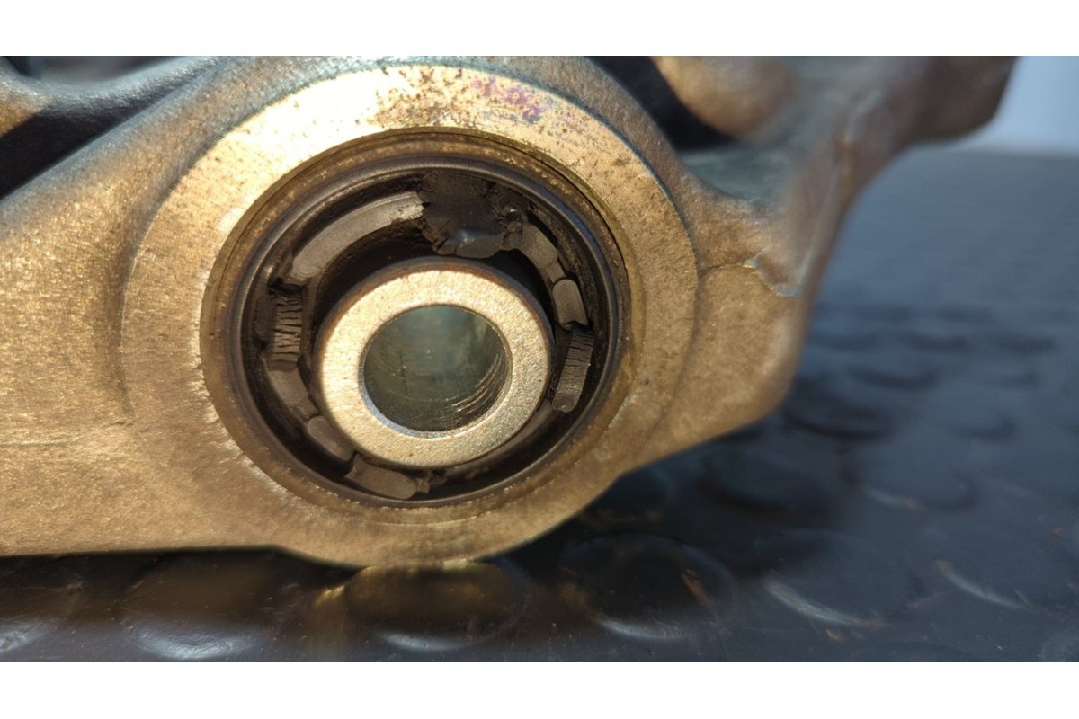 Recambio de brazo derecho inferior trasero para mercedes-benz clase m (w164) 280 / 300 cdi (164.120) referencia OEM IAM 00006036