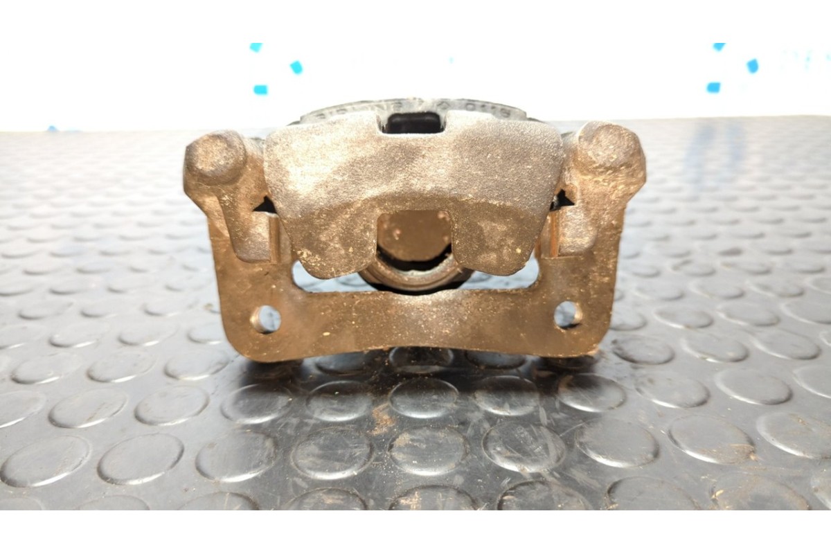 Recambio de pinza de freno delantera izquierda para suzuki samurai sj 413 (sj) 1.0 g referencia OEM IAM GIRLING70116  
