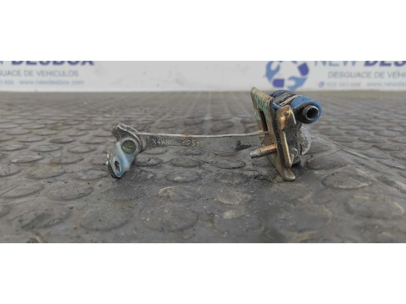 Recambio de retenedor puerta derecha para citroen c5 berlina 2.0 16v exclusive automático referencia OEM IAM X4ARD62517  