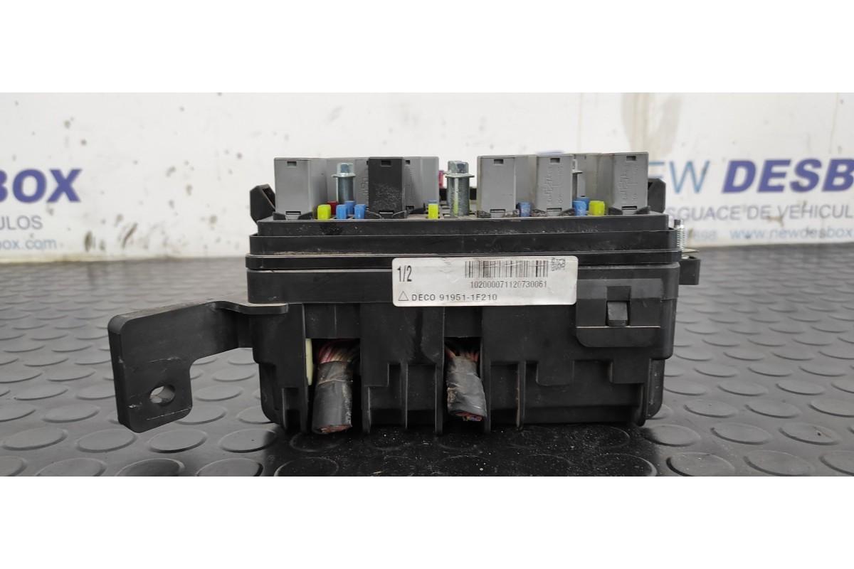 Recambio de caja reles / fusibles para kia sportage concept referencia OEM IAM 919511F210  