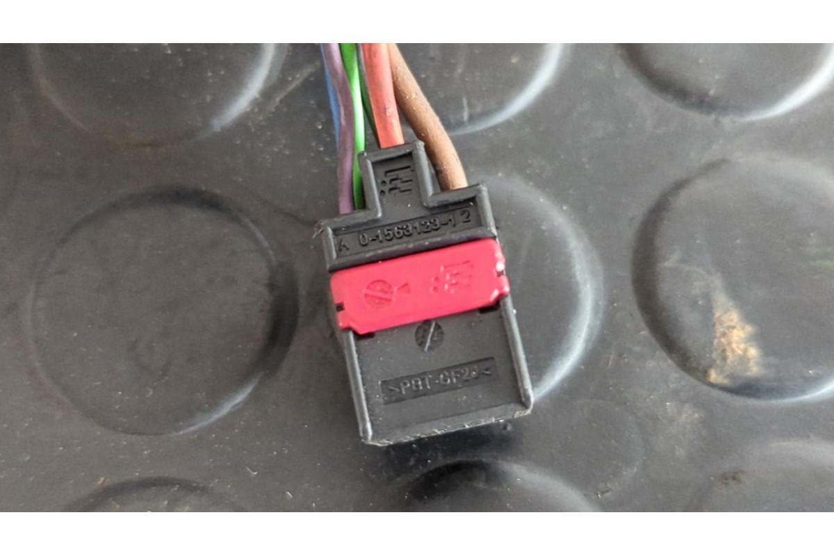 Recambio de amortiguadores maletero / porton para land rover range rover sport autobiography referencia OEM IAM C16896102  