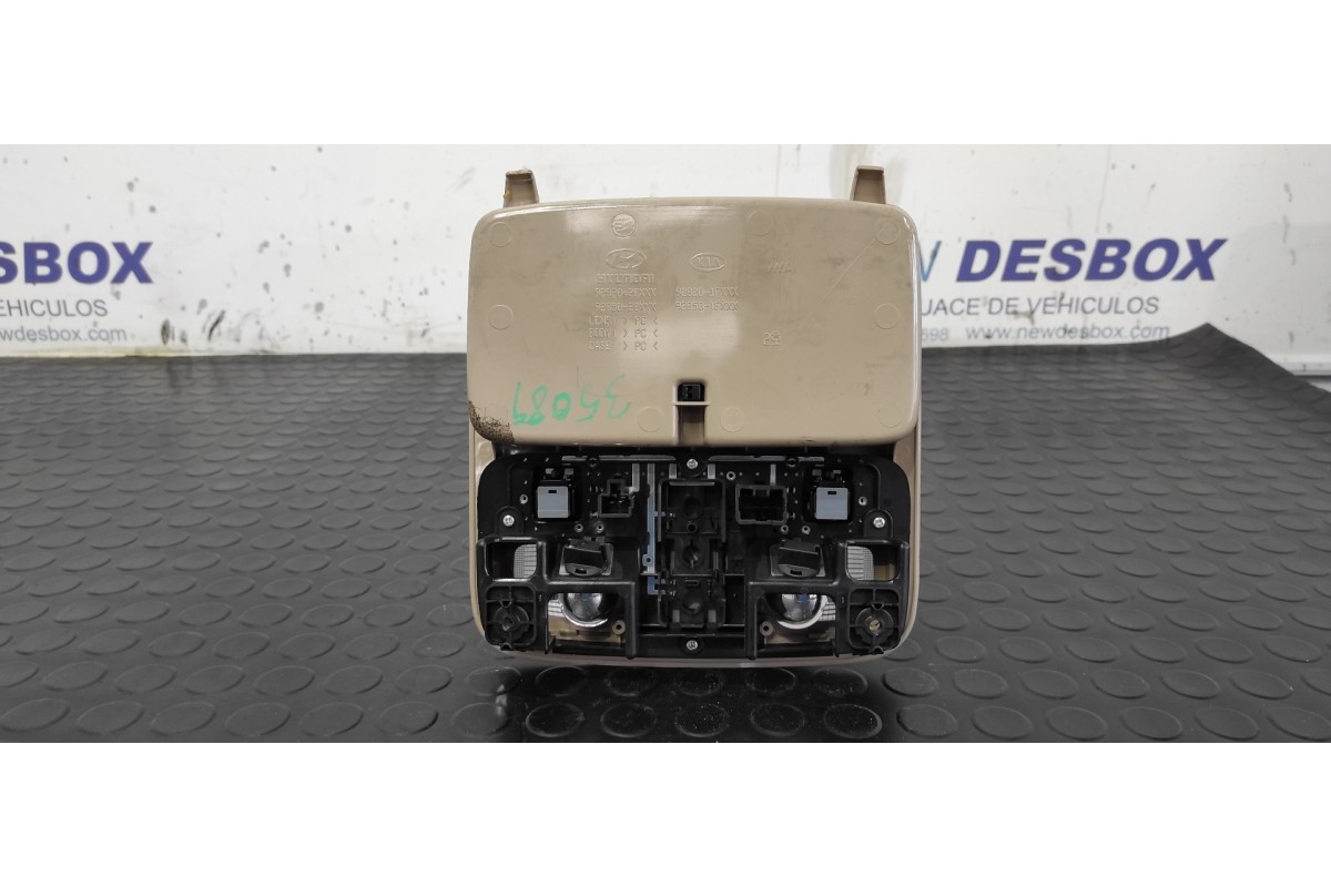Recambio de luz interior para kia sportage concept referencia OEM IAM 928202EXXX  