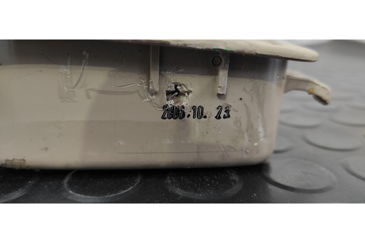 Recambio de luz interior para kia sportage concept referencia OEM IAM 928202EXXX  