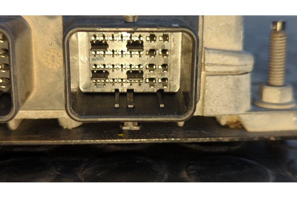 Recambio de centralita motor uce para citroen xsara berlina 2.0 hdi 66kw premier referencia OEM IAM 9644302380  