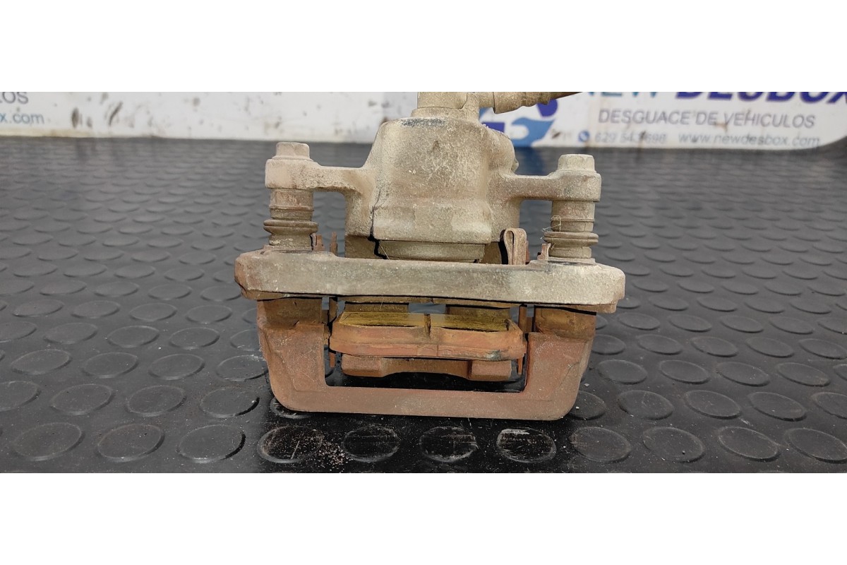 Recambio de pinza de freno trasera derecha para kia sportage concept referencia OEM IAM BC141099  