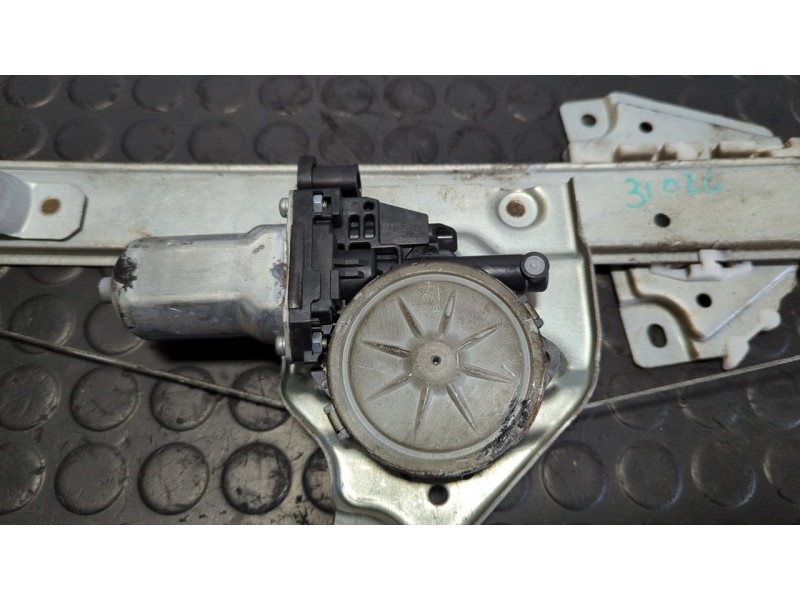 Recambio de elevalunas trasero derecho para suzuki grand vitara jb (jt) 1.9 ddis turbodiesel referencia OEM IAM 8343065J00  