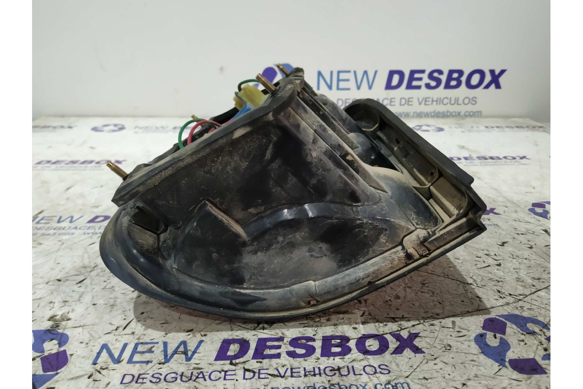Recambio de piloto trasero derecho para kia sportage básico (3-ptas.) referencia OEM IAM 0K08051140  